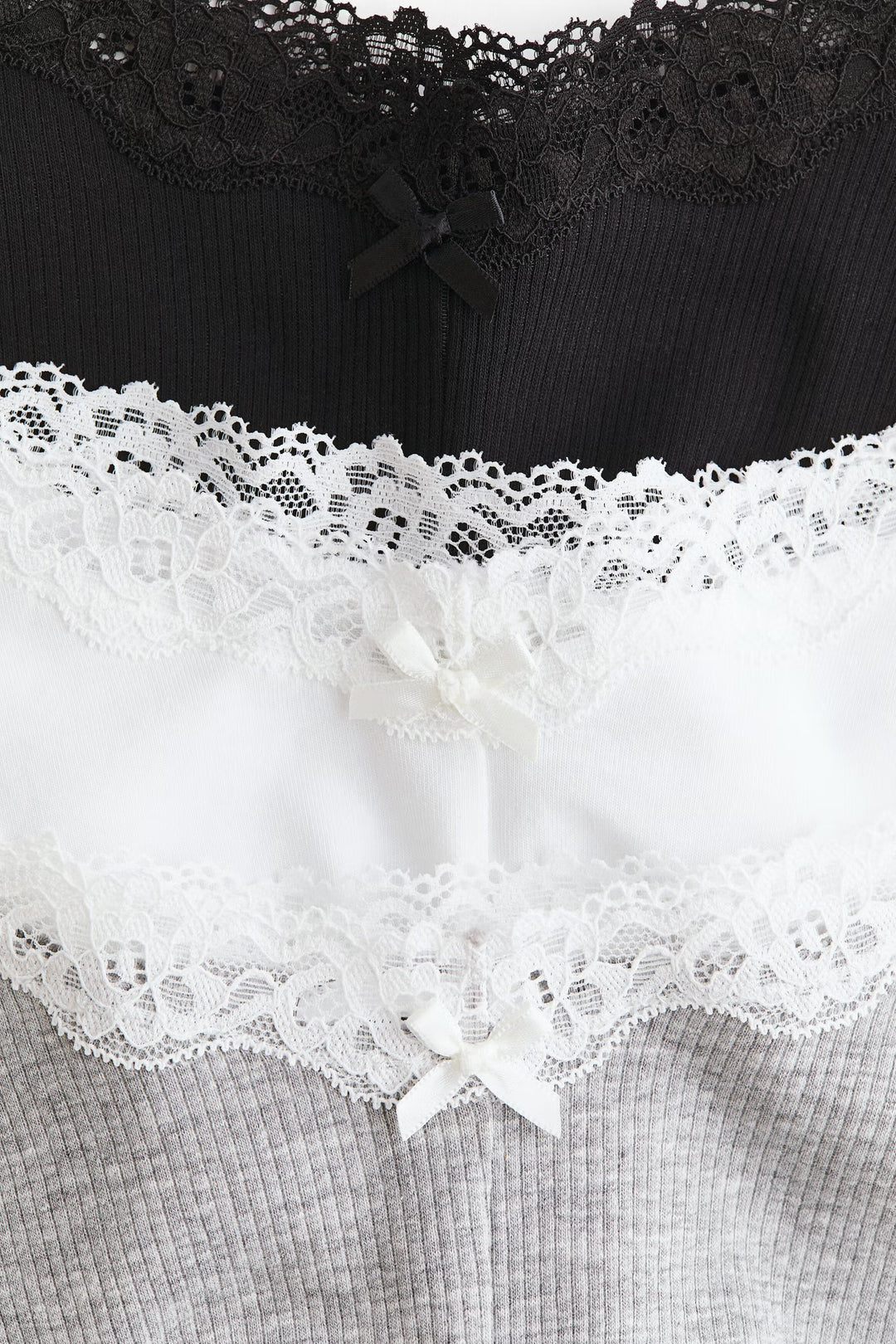 3 pack Cotton & Lace Hipster Briefs